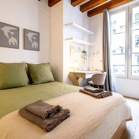 4 Guests Flat Palais Royal 1 Apartment Paris